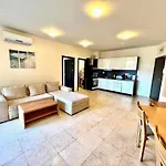 Appartamento райска градина, Sveti Vlas, Silvia *